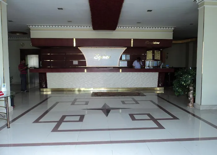 Hotel Egehan 3*